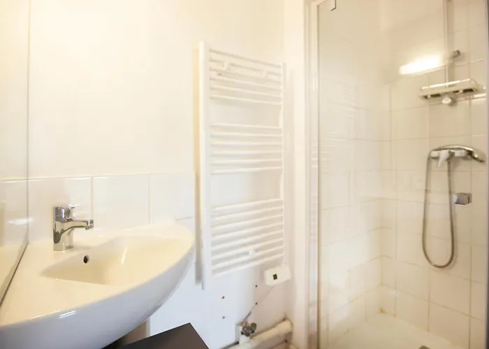 Le Beehive - T3 Spacieux Et Paisible Apartamento *